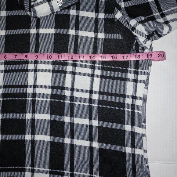 ADRIENNE VITTADINI WOMEN'S PLAID LONG SLEEVE COWL NECK TOP - Picture 4 of 13